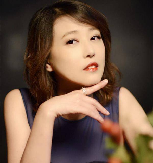周海媚:我支持新疆棉花!还记得当年的她吗?