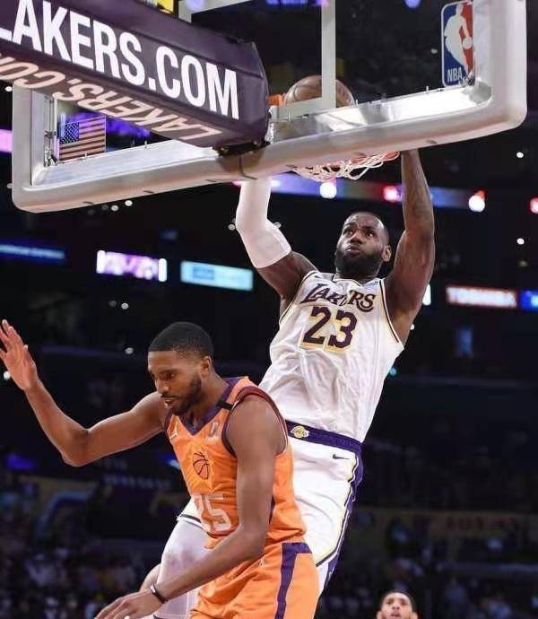 小加索尔成豪门首要引援对象,哈雷尔疑似不满,詹姆斯表态