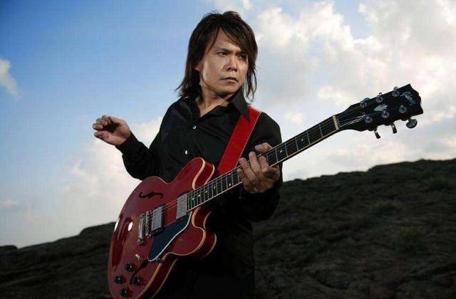 要颜值没颜值,要嗓子没嗓子,伍佰为什么这么红?_名字_音乐_刘德华