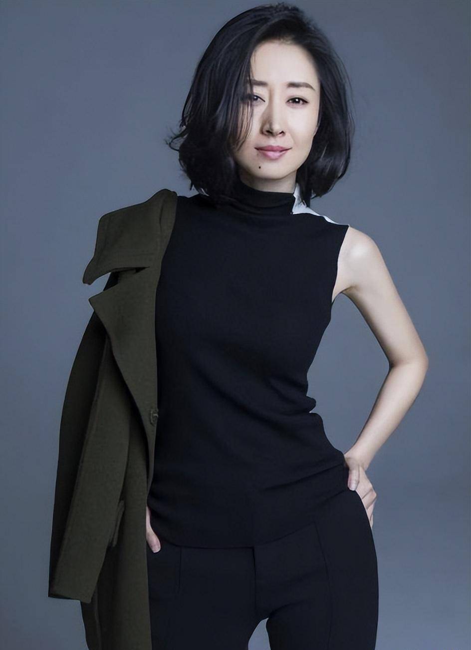46岁的演员刘敏涛:八年失败的婚姻告诉她,一定要成为自己的靠山_父母