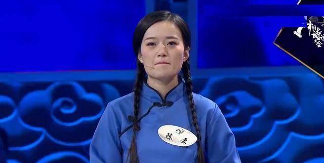 陈更劝导彭敏不要当成决赛,就当是一件很轻松的事情来做.