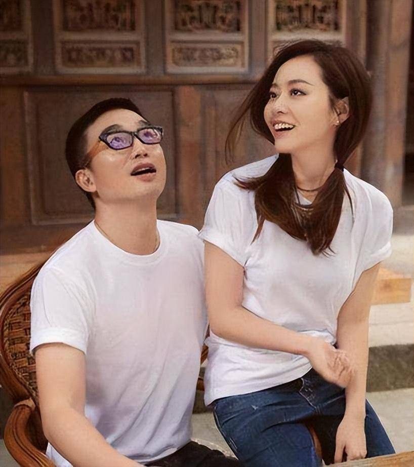 有种"整容"叫张靓颖分手,前夫冯珂变化不大,她却像变了个人_父亲_母亲