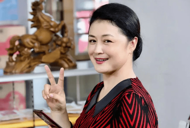 《乡村爱情故事》经典人物"谢大脚",一生未要一儿一女,却人生坎坷