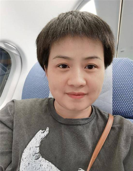 岳云鹏晒手写信庆结婚十周年,尚筱菊送祝福,助理冲冲画风突变_郑敏