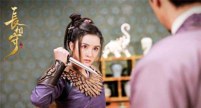 剧情实在是没有什么新意,尽管主演们的颜值都很高,比如赖雨濛,熊梓淇