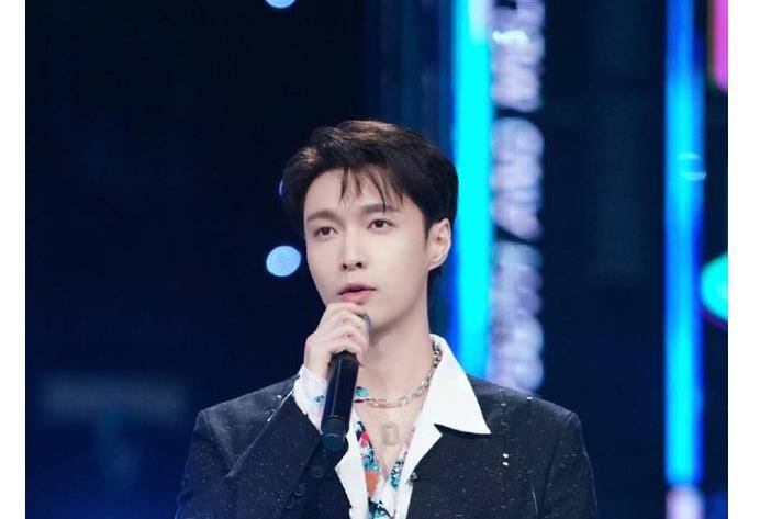 孙红雷得知杨紫没男友,直接让她考虑下张艺兴,杨紫顿时哑口无言_网友