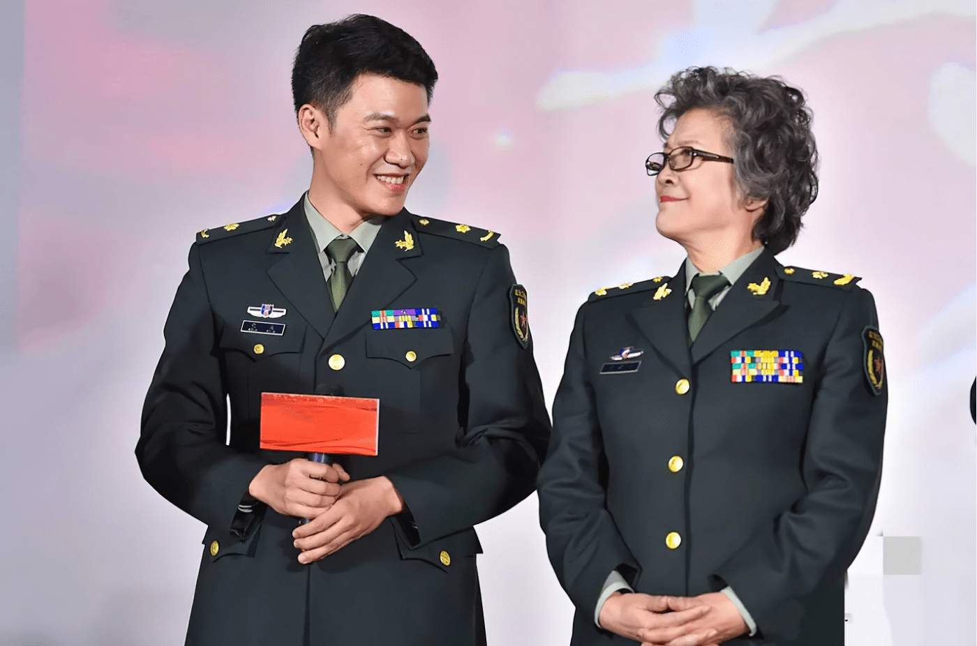 还有人不知道宋楚炎还有另一个身份,那就是宋春丽的侄子