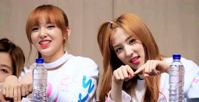 此女星在韩国女团出道,因选择回国发展,队友粉丝表示不满_程潇_身材