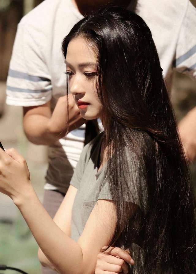 这4位女星的美鼻,哪怕有小缺点也很美_赵丽颖_五官_董洁