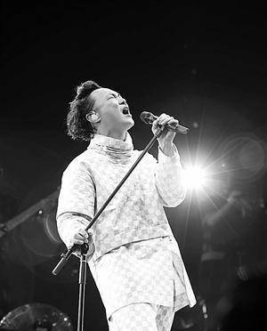 对于《低等动物》的歌词,看了之后你会有一种换了一种口味一般的惊喜