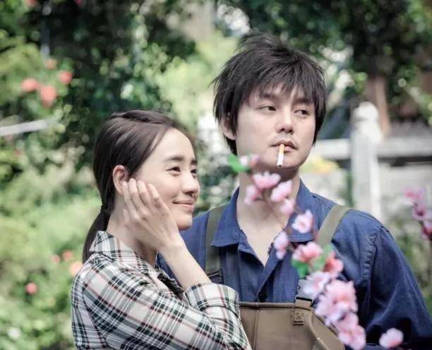 曾饰演夏洛特烦恼秋雅的王智产女,与尤奕秀恩爱,心疼尹正!