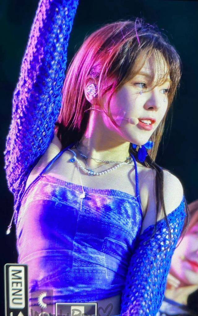 wendy生图好美,谁不喜欢这样元气又治愈的美少女呢_舞台_服装_的设计