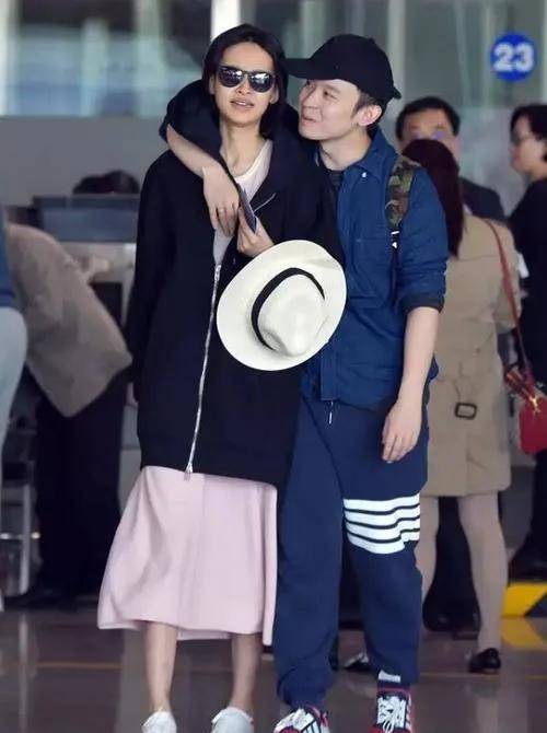 女星的素颜照太真实了,孙怡没有眉毛,杨颖面色发黄_皮肤_刘涛_宋轶