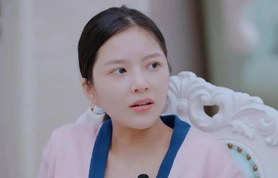 杜淳晒视频对镜撩衣秀腹肌,陪老婆坐月子不胖反瘦了_王灿_素人_丈夫