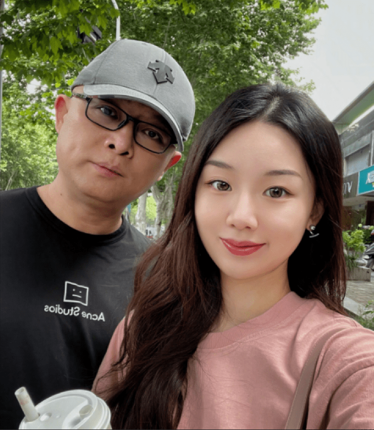 51岁孟非疑似有二胎,自曝退休后当导游,网友:提供情感指导?