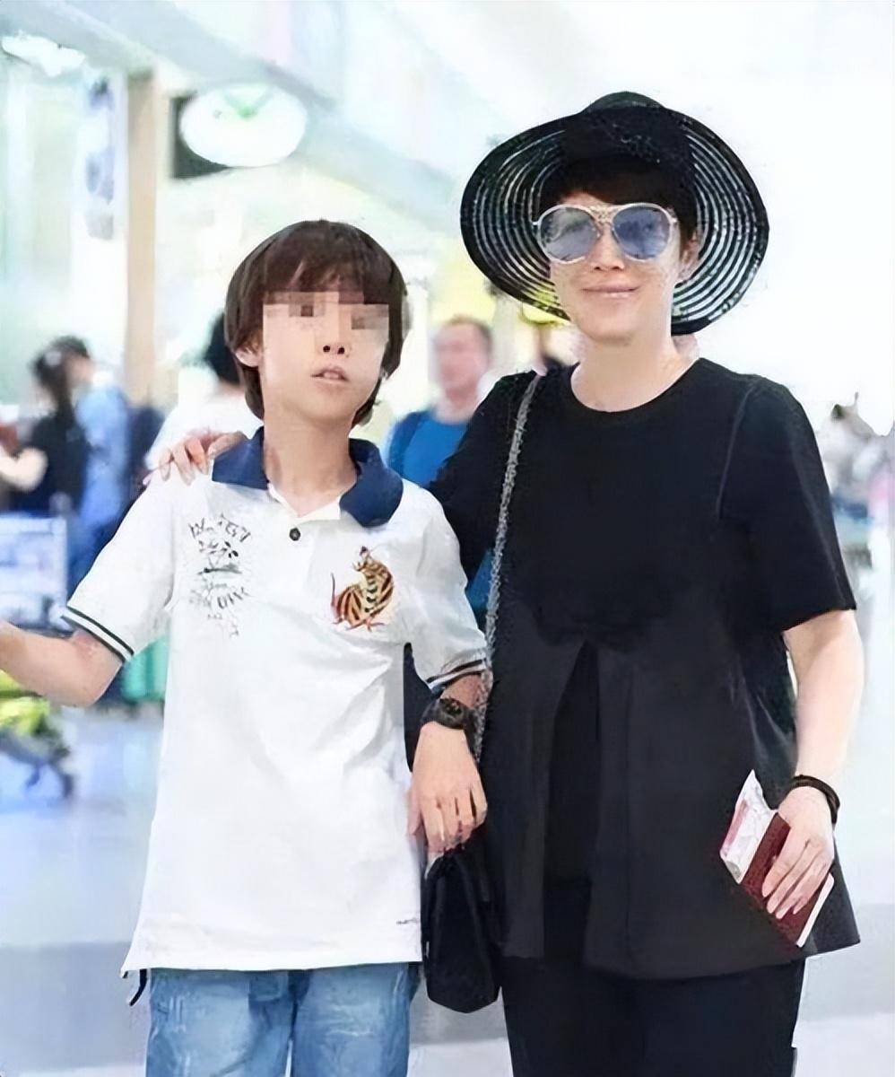 海清:出身名门,拥有"满级"儿子,为什么会下跪欧豪,自称疯狗_泓烨_时候