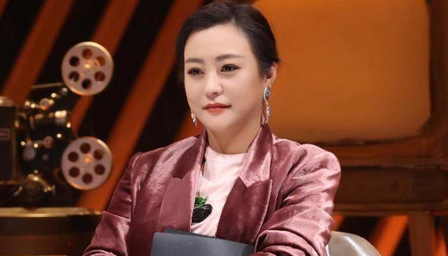 郝蕾真敢说,他在节目中劝说李汶翰和金子涵:别再当演员了_批评_歌舞