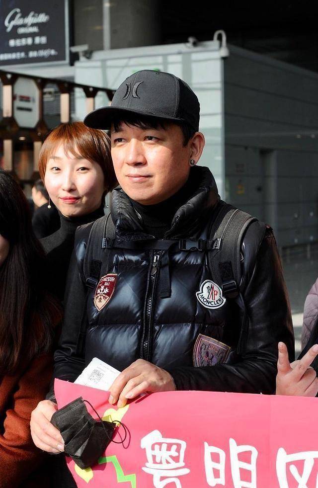 今天46岁生日的潘粤明真是火了!正应了那句老话!_白夜_气质_张雨绮