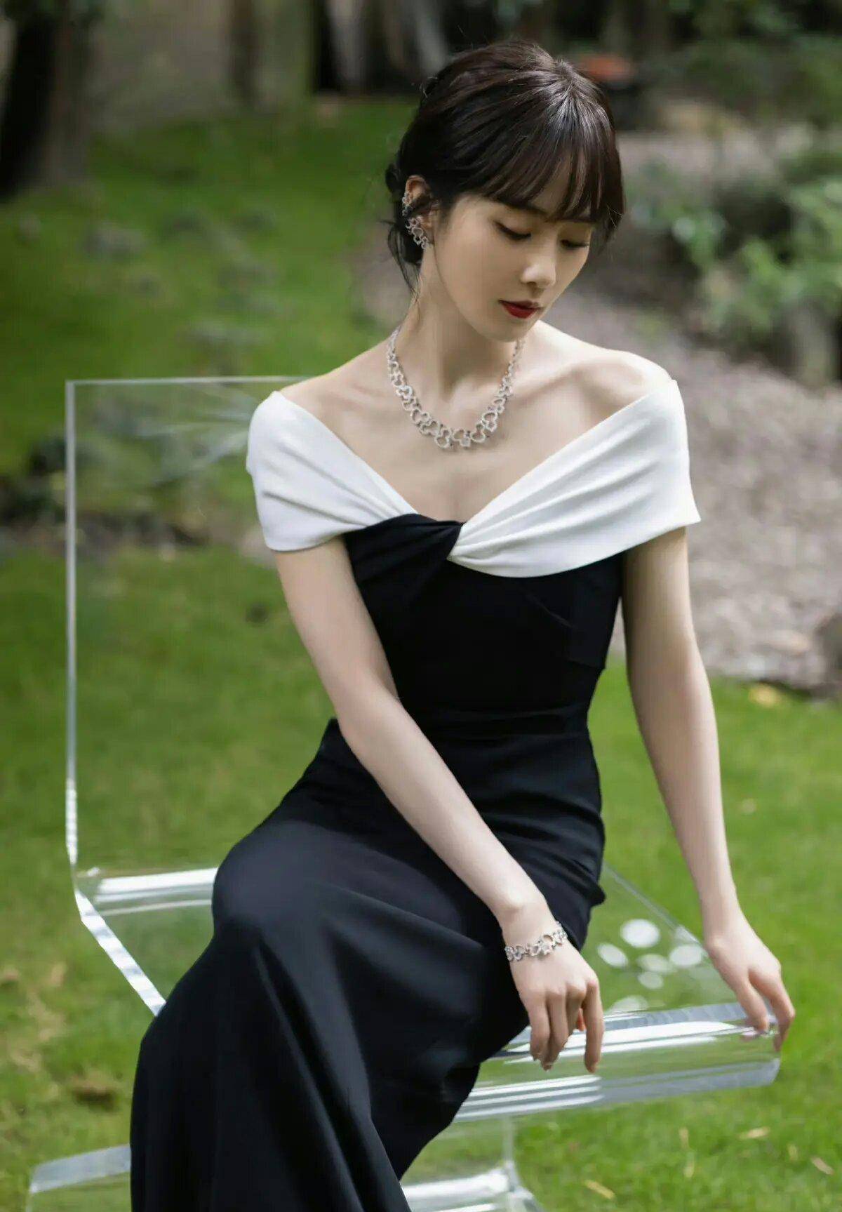 刘诗诗剪刘海美到认不出!