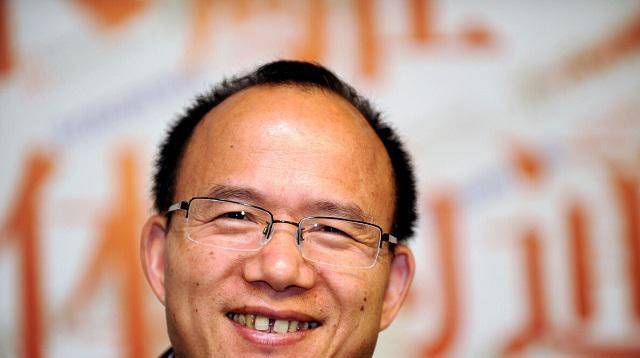 清华,复旦走出的富豪,以母校名作为企业名,兰大富豪用的校长名_虞仁荣