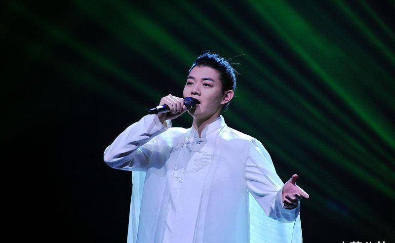 蔡徐坤,徐峥,霍尊,迪丽热巴,苏有朋,杨幂_雷佳音_女生_祝绪丹