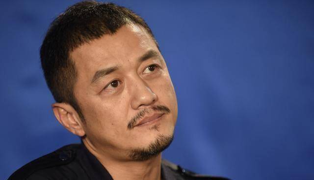 真正"击垮"李亚鹏的是"丽江雪山小镇"这笔生意.