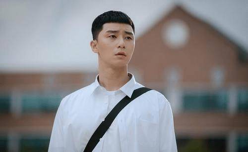 头型_男生_一个人