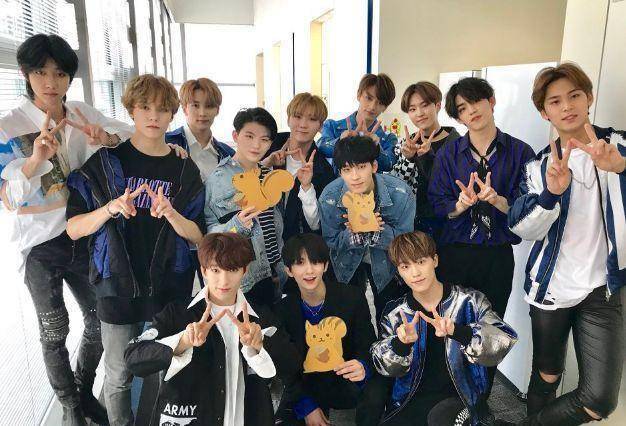 男团应援棒合集,exo防弹少年团got7还有bigband,谁家最好看?