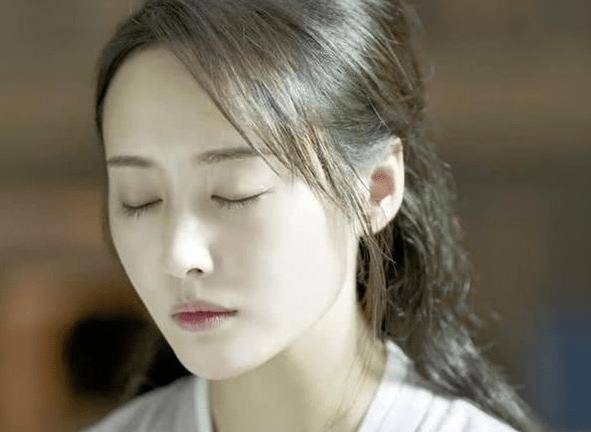 《庆余年》中司理理眼熟,原来小时候的qq头像就是她,90后的青春_李纯