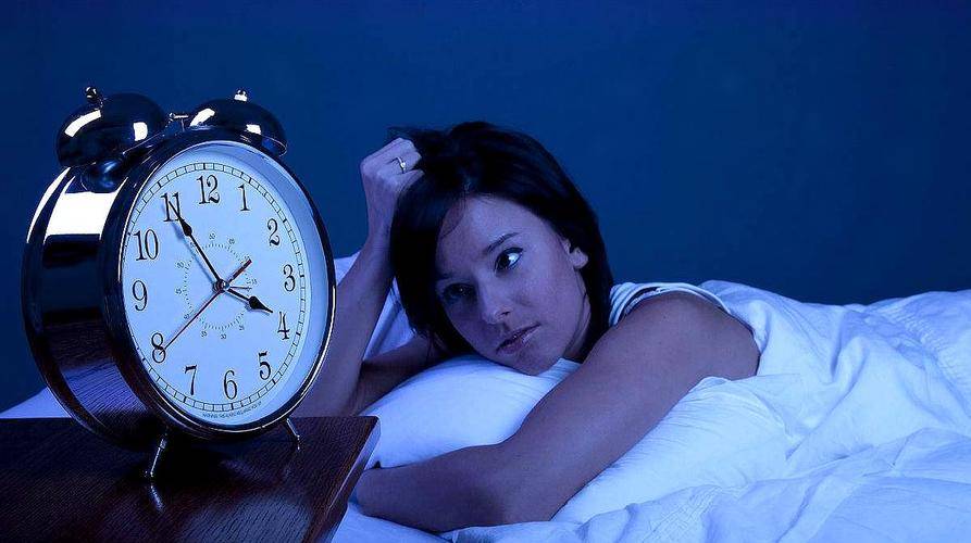 “最佳睡眠时间”出炉 怎样应对失眠困扰