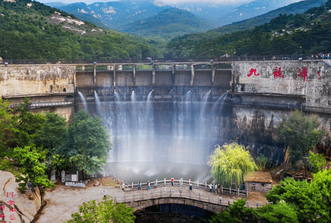 蒙山蒙山龙潭瀑布图片