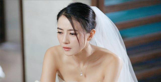 高圆圆被"低估"的港片,同时被古天乐吴彦祖"狂追",颜值爆表_影片_爱情