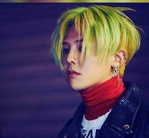 权志龙尝试过的发色,红绿还能忍,看到橙色:欧巴缺妹妹吗?