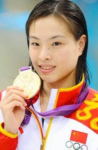 原创:体坛靓丽风景线 美人如鱼〃奥运会跳水项目第一人"-吴敏霞_女双