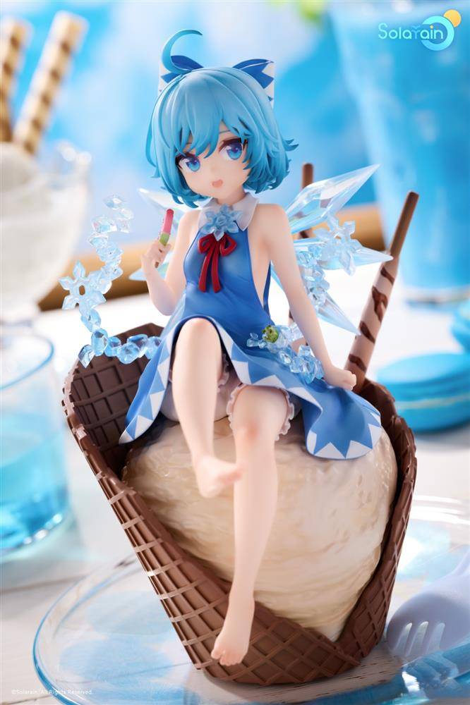 潮趣:《东方project》琪露诺 夏日冰精 手办 可爱小脚丫_甜点_蓝色