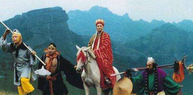 他从不冒犯悟空,却几度羞辱八戒,八戒却没法还口_原著_西游记_大部分