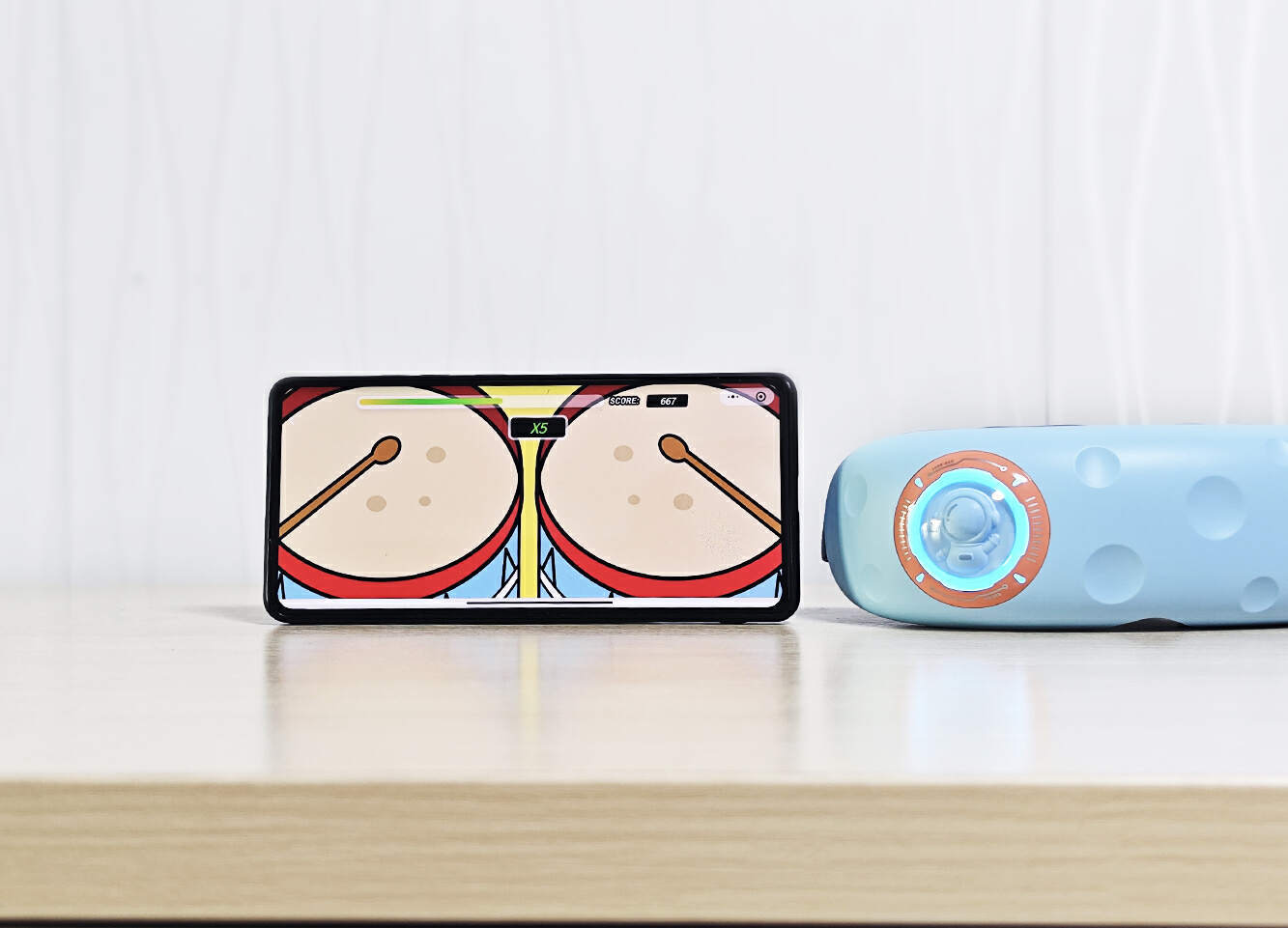 解锁新眼保健操，果实智能儿童眼部按摩器体验，光学训练科学护眼