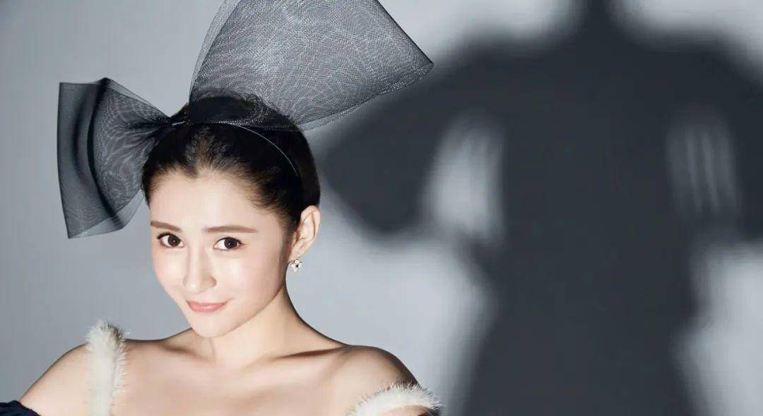 她隐藏得好深…_唐嫣_李心艾_事儿