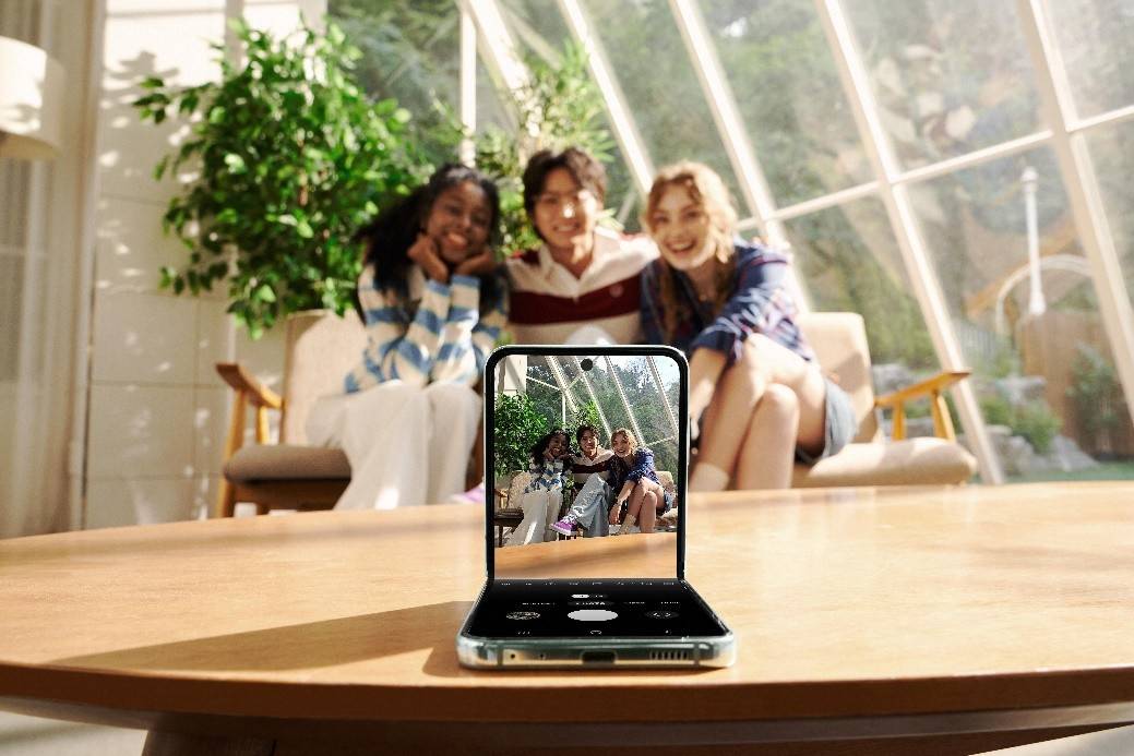 Ƕ  Galaxy Z Flip5