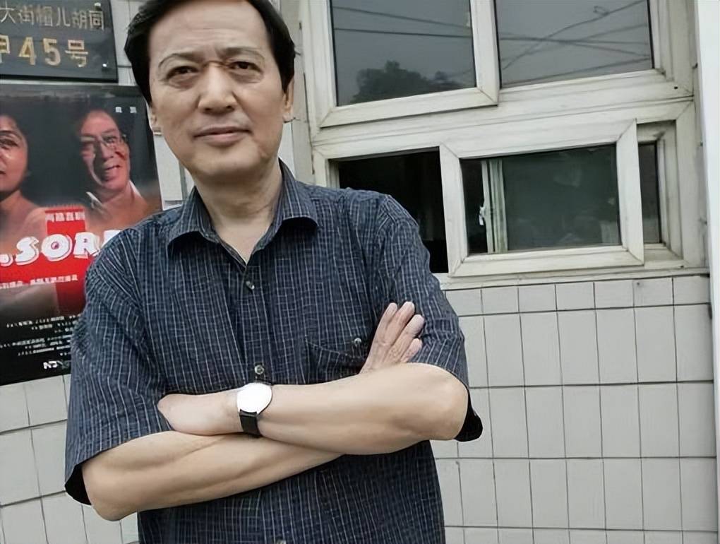 有人表示,赵有亮是随着他的子女一起在日本生活的,而他的二婚妻子是