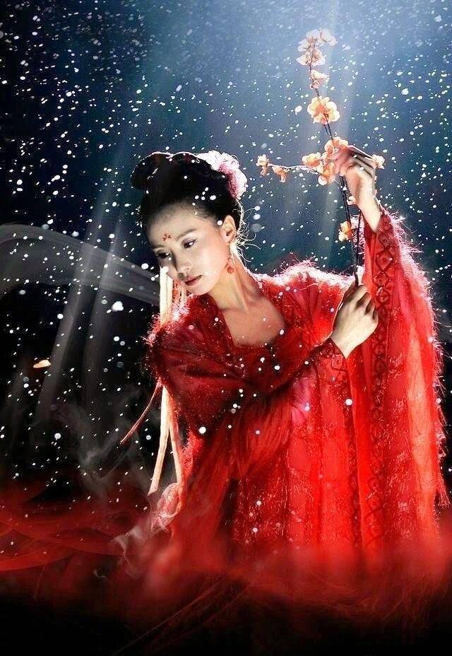 舞动的古装美人,baby一舞倾城,刘诗诗艳压群芳,最美的是她!