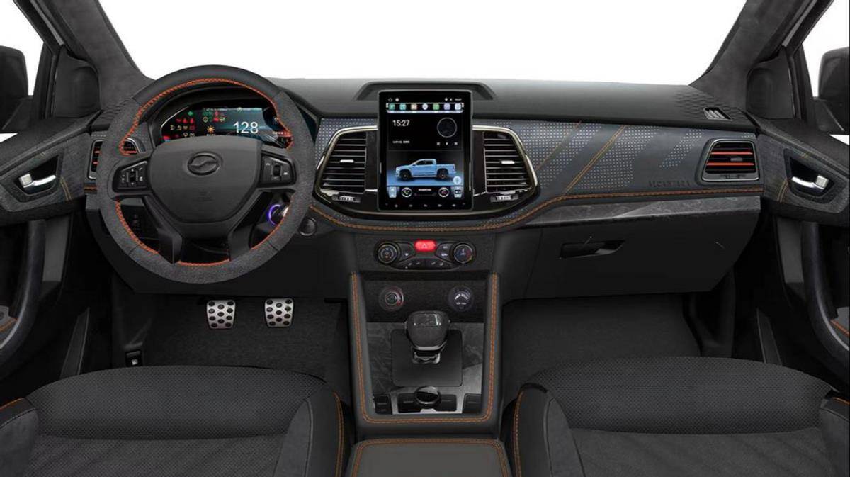 内饰方面,中兴1986ss内饰主要在用料和配色方面进行调整,包括在车顶