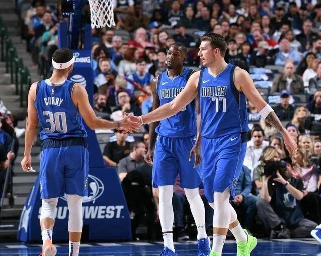 nikekyrie3都说欧文6有点问题,欧文5也有点问题,欧文4也咋样的.