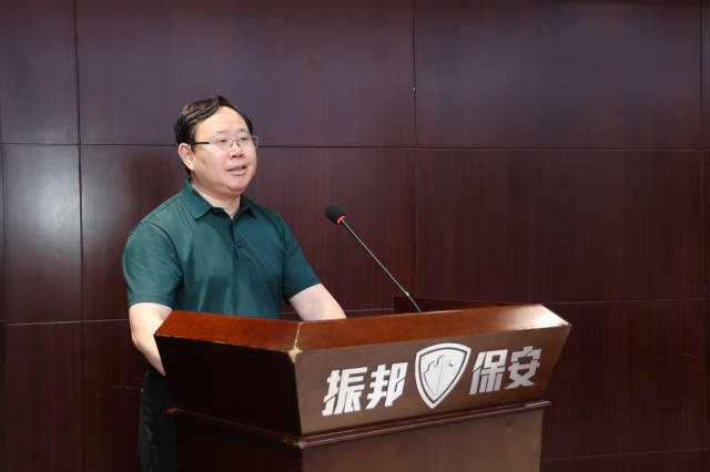 陈修军董事长代表商会和企业家表示,通过这次举办