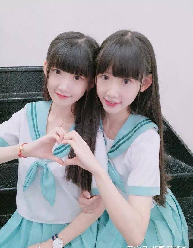 ch2组合的杨美玲,杨美琪之前也有爆料说sm家的练习生徐艺洋也会去参加