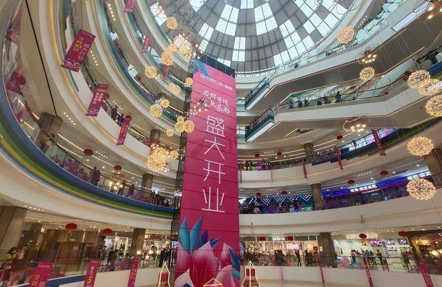 信阳拿了个第一,走在了驻马店和南阳的前面,万达助力信阳崛起_广场