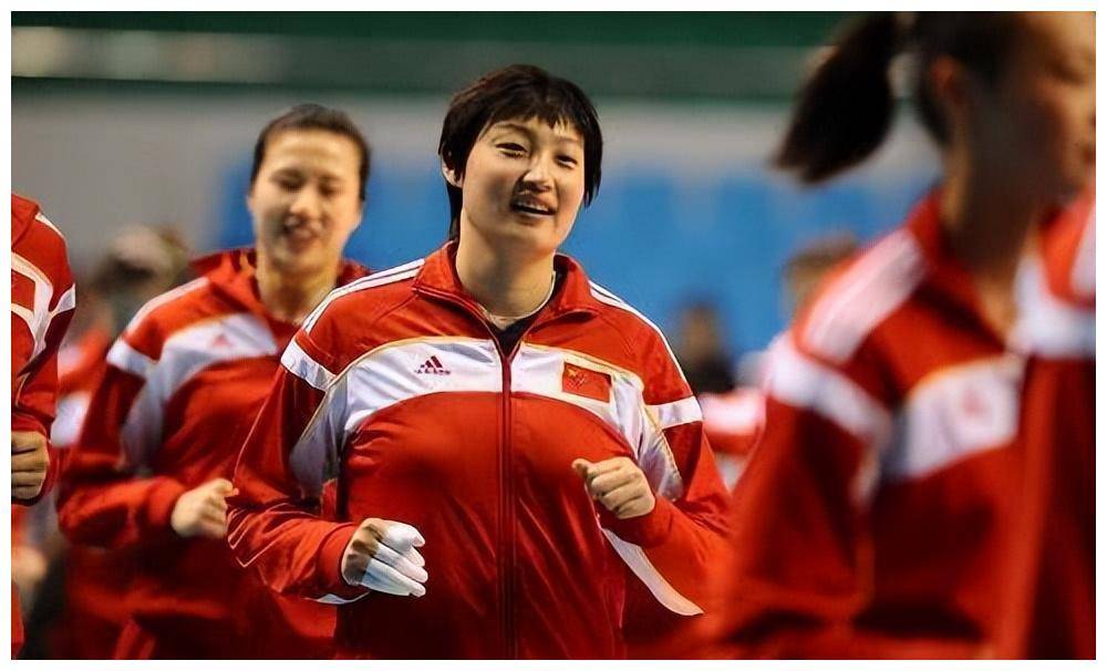 朱婷不回来 巴黎奥运会主攻线会是 新世纪后中国女排最弱一次_惠若琪