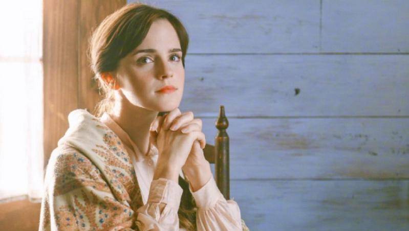 独立姐妹的时尚探索:看《小妇人》中主人公的服装设计与个性表达_梅格