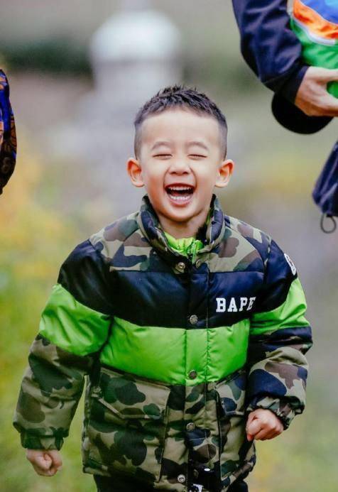 嗯哼染发,山竹烫发,杜江有了嗯哼同款小辫子_小春_大王_neinei