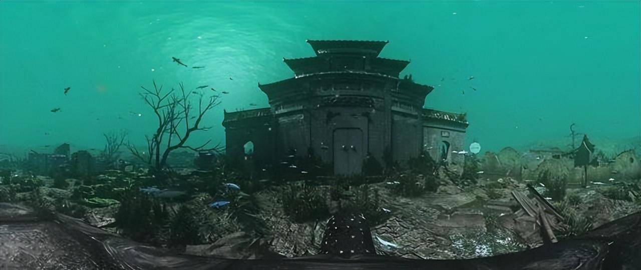 云南抚仙湖底发现古城遗迹,还有神秘的金字塔,究竟怎么回事?